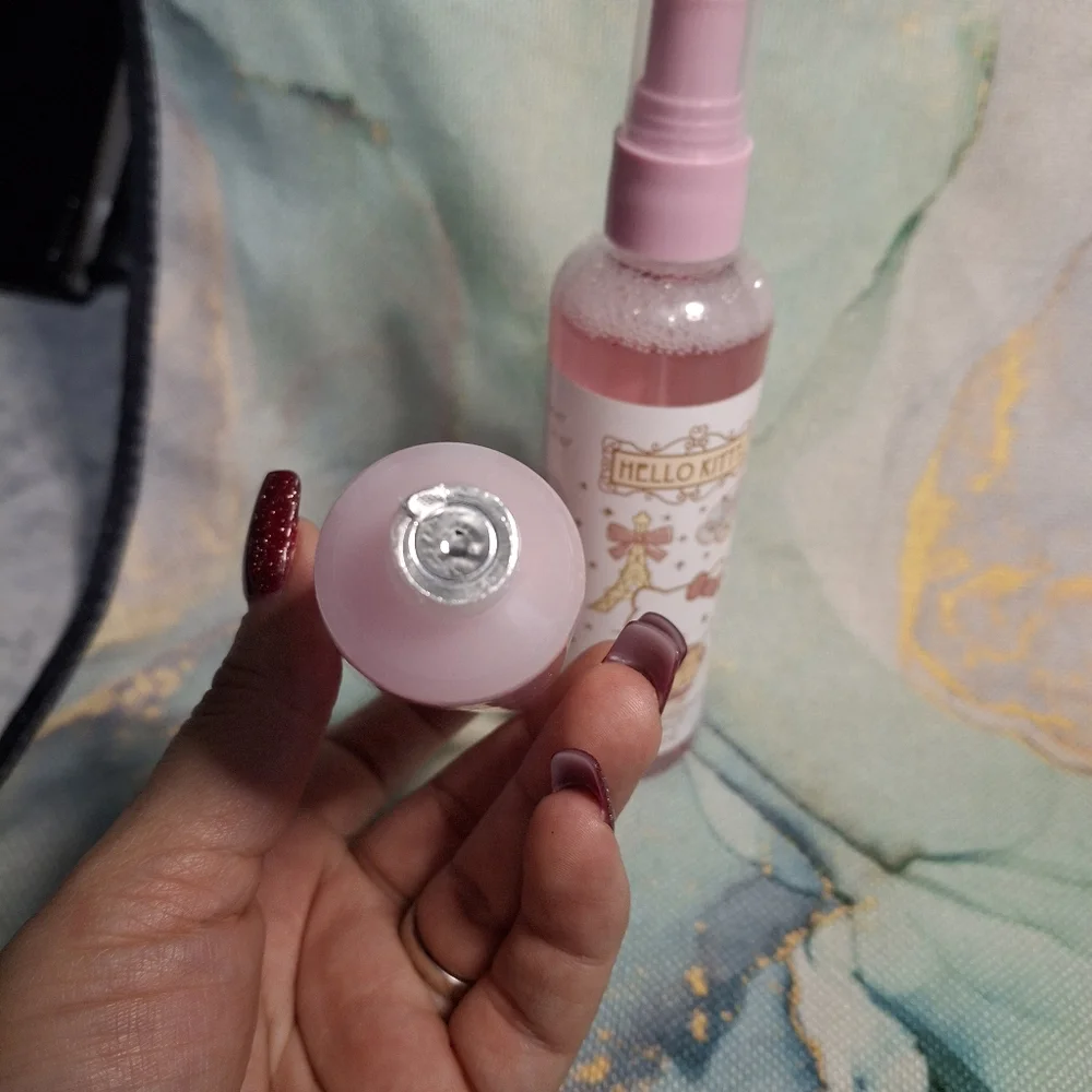 Hello Kitty Body Set